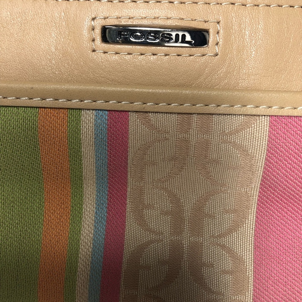 Fossil Wristlet Tan And Multi Pastel Colors Like … - image 8